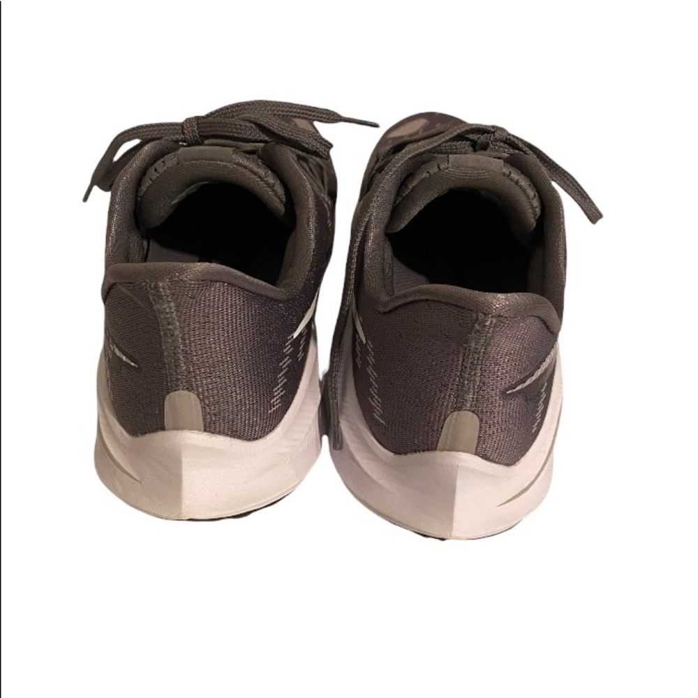 Nike Air Zoom Vomero 14